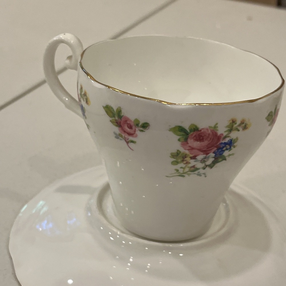 Adderley English Teacup Fine Bone China Teacup & Saucer Flowers Signed EUC - Picture 6 of 8